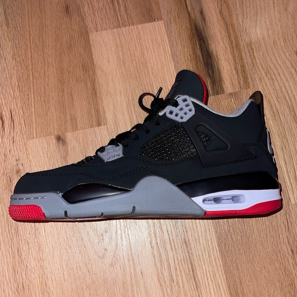 Jordan 4 ‘Bred’